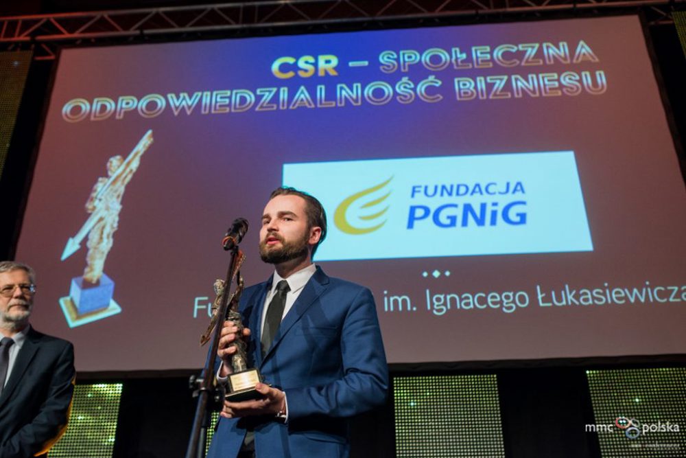 FUNDACJA PGNIG LAUREATEM NAGRODY „LIDERZY ŚWIATA ENERGII” W KATEGORII CSR